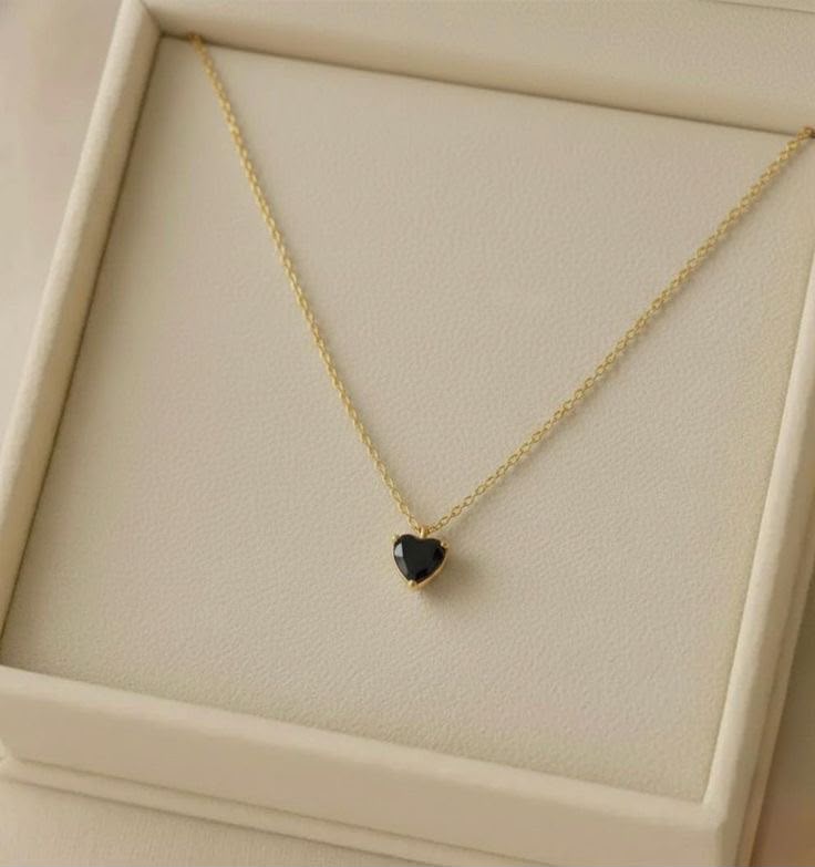 Noir Heart Pendant Necklace